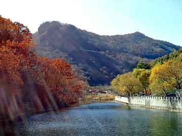 市监总局公布商标行政执法典型案件：恶意注册 “峨眉山”等知名景点商标被罚1.2万